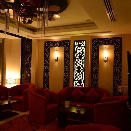 Home Inn Hotel Suites El-Huber Dış mekan fotoğraf