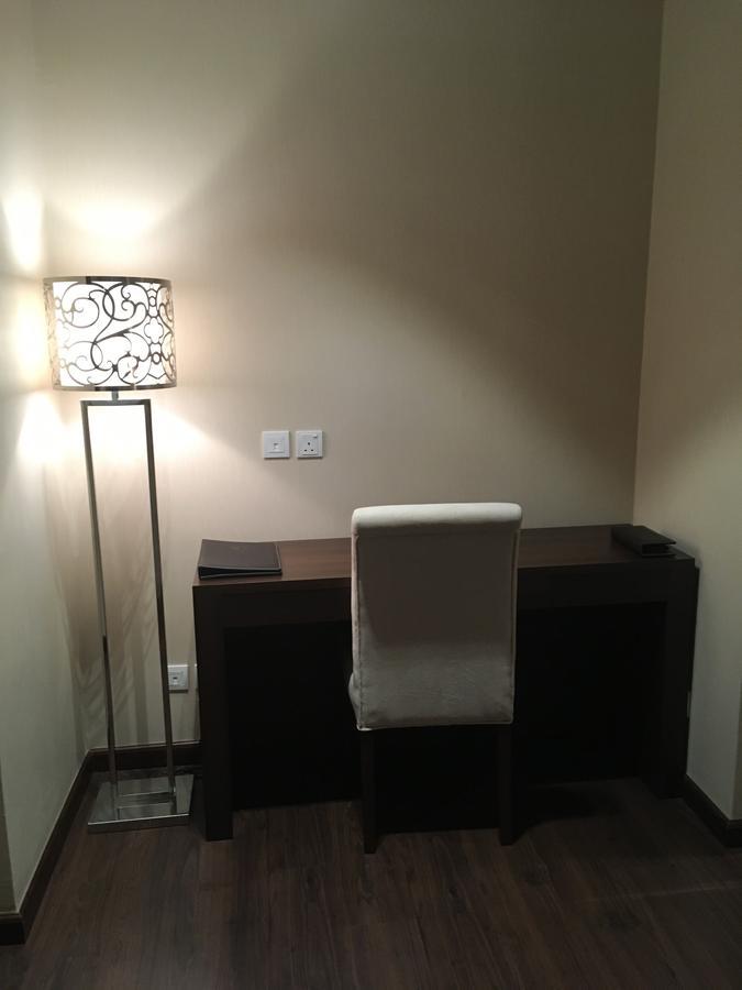 Home Inn Hotel Suites El-Huber Dış mekan fotoğraf